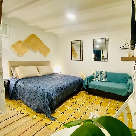 Apartment 112 Santa Caterina In Barcelona